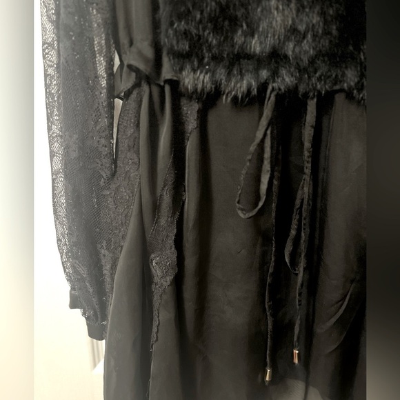 Faux Fur Lace Mini Dress - Picture 4 of 5